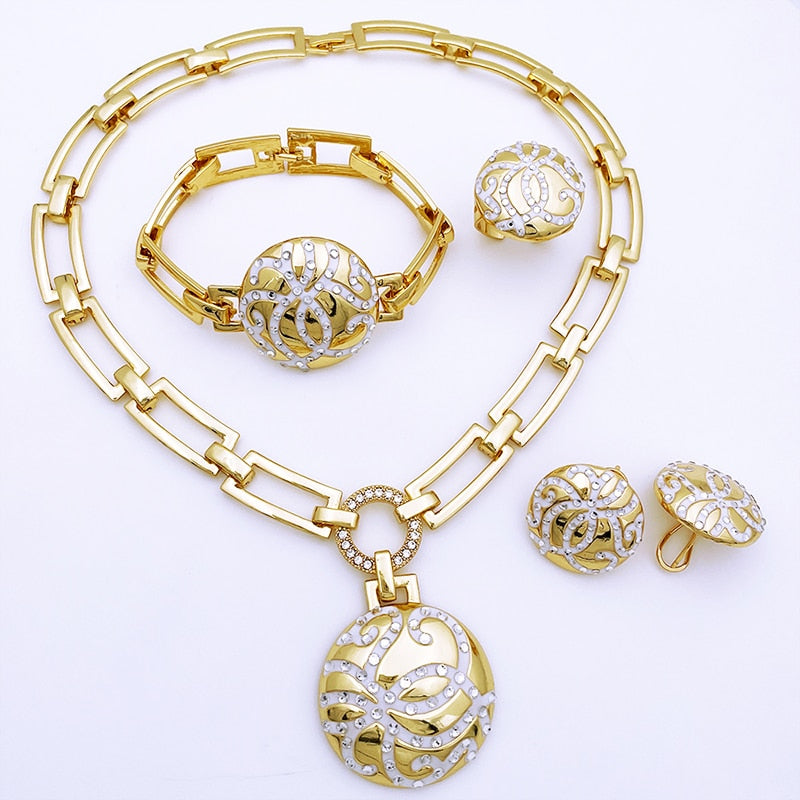 Trendy Jewelry Set with Round Pendant Necklace and Earrings