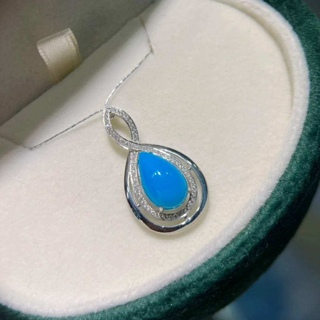 Solid 18K Gold Pendant with Turquoise and Diamonds, 13.2 x 8.2mm, Blue HJY2024