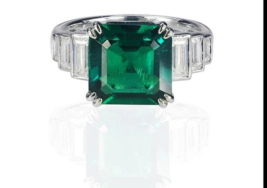 10MM Square Green Emerald Ring in 925 Silver - Created Hydrotherma