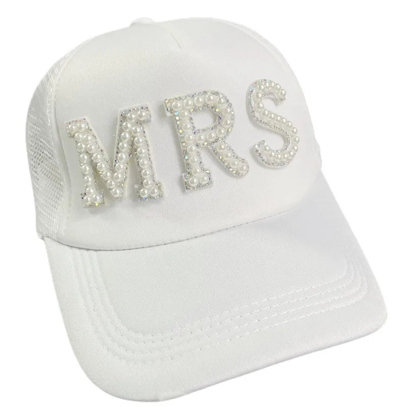 "Bride/Mrs" Baseball Cap: Essential for Wedding Celebrations and Bridal Showers