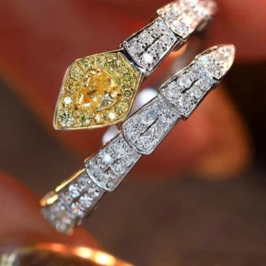 18K White Gold Rings Natural Yellow Diamond Ring Fashion